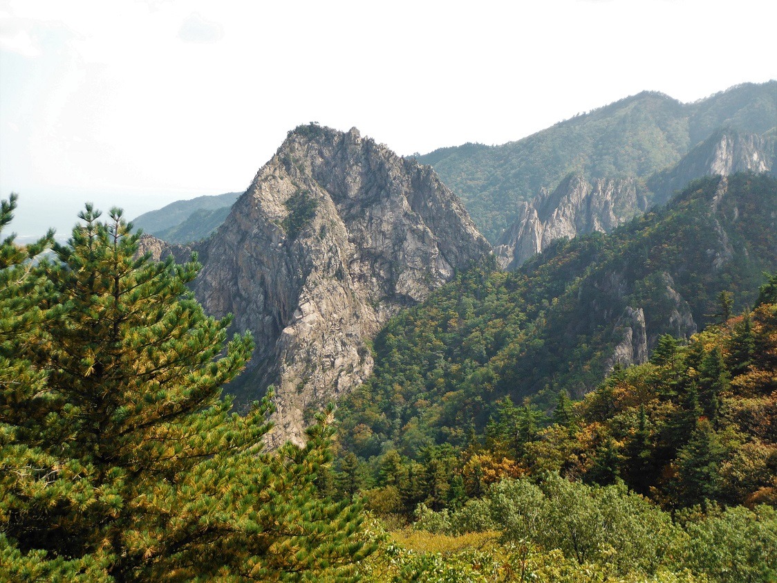 Seoraksan mountains korea