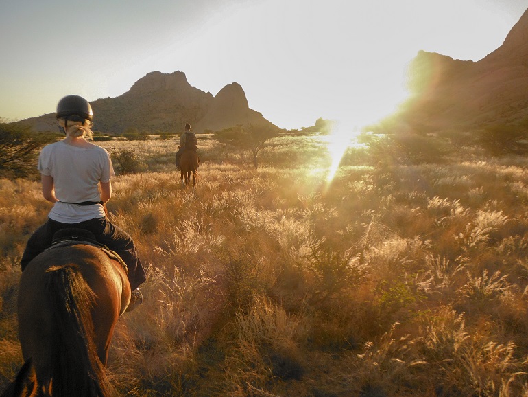 Horse riding namibia