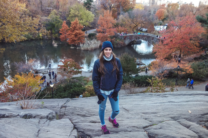 A Solo Female Travel Guide to Christmas in New York 