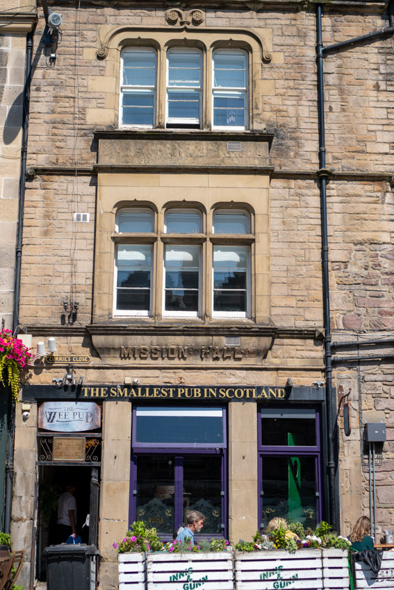 smallest pub in Scotland
