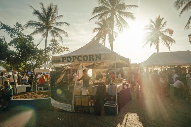 Mindil beach market popcorn hut