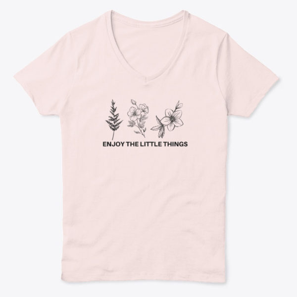 enjoy the little things tshirt baby pink